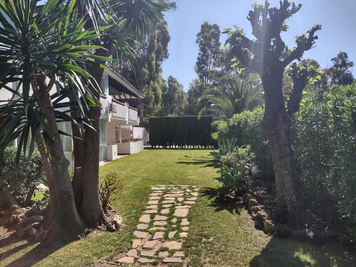 Puerto Banus Apartment Near Beachfront, Sunny Terrace, Pool, Tennis Court, Parking And Movies Projector Marbellac Extérieur photo